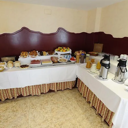 Montsia أمبوستا