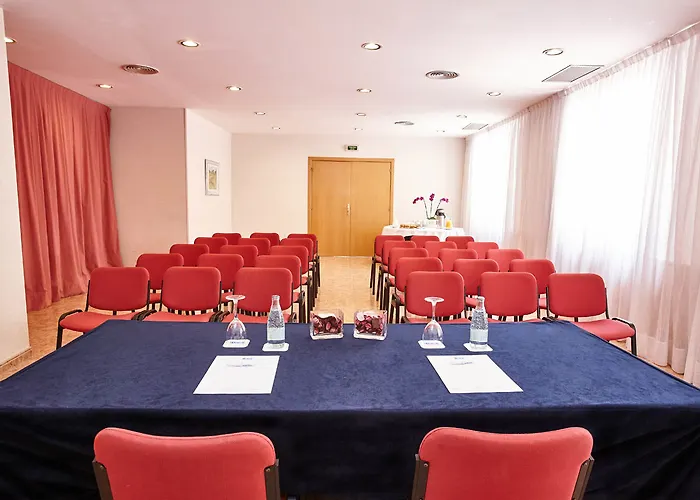 Montsia Hotel 2*