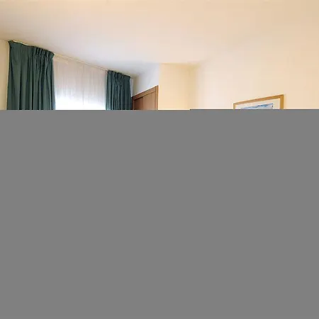 Hotel Montsia 2*