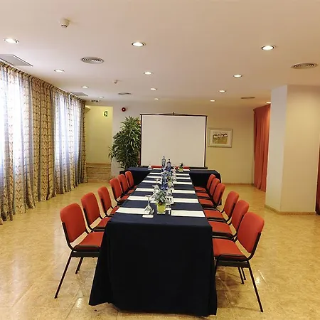 Hotel Montsia 2*