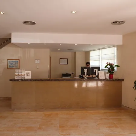 Hotel Montsia 2*