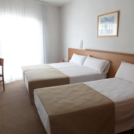 Montsia Hotel 2*