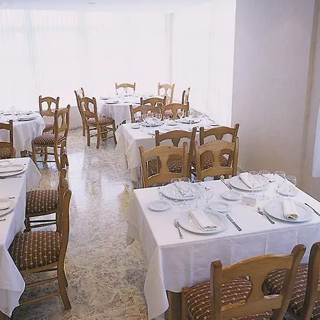 Montsia Szálloda Amposta