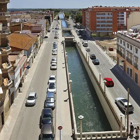 فندق Montsia 2*